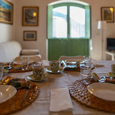 Artistic House On The Iseo * Sulzano